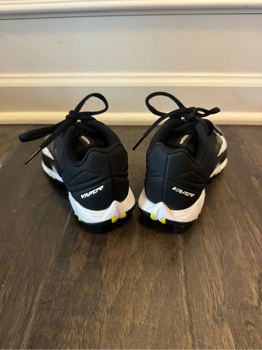 Nike Vapor Kids Black/White Cleats